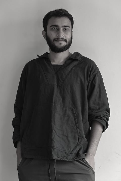 Debashish Paul lives between Varanasi and Nadia, West Bengal
